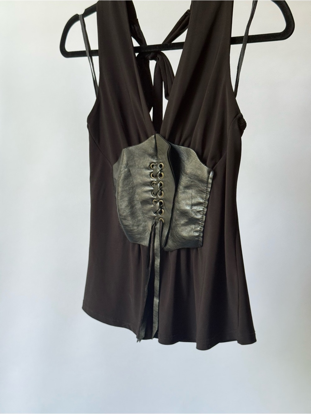 Women’s Vintage Y2K Black V-Neck Tank Top with Lace-Up Waist Panel